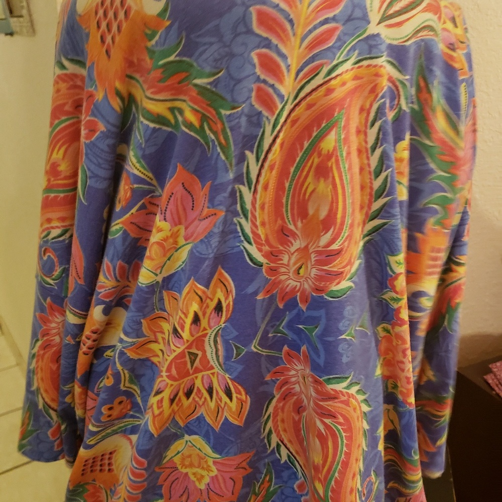 LuLaRoe Irma Top